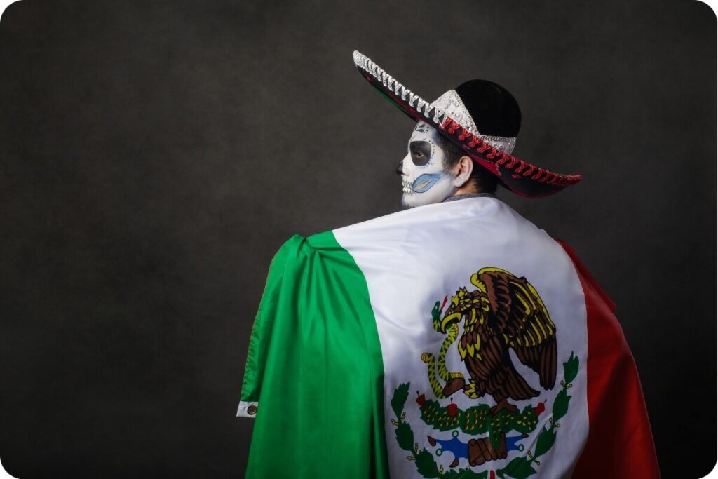 فستیوال‌های رنگارنگ، غذاهای تند و هنر خیابانی، مکزیک را متمایز می‌کنند. آیا تا به حال شباهت‌هایی میان موسیقی سنتی مکزیک و ایران شنیده‌اید؟